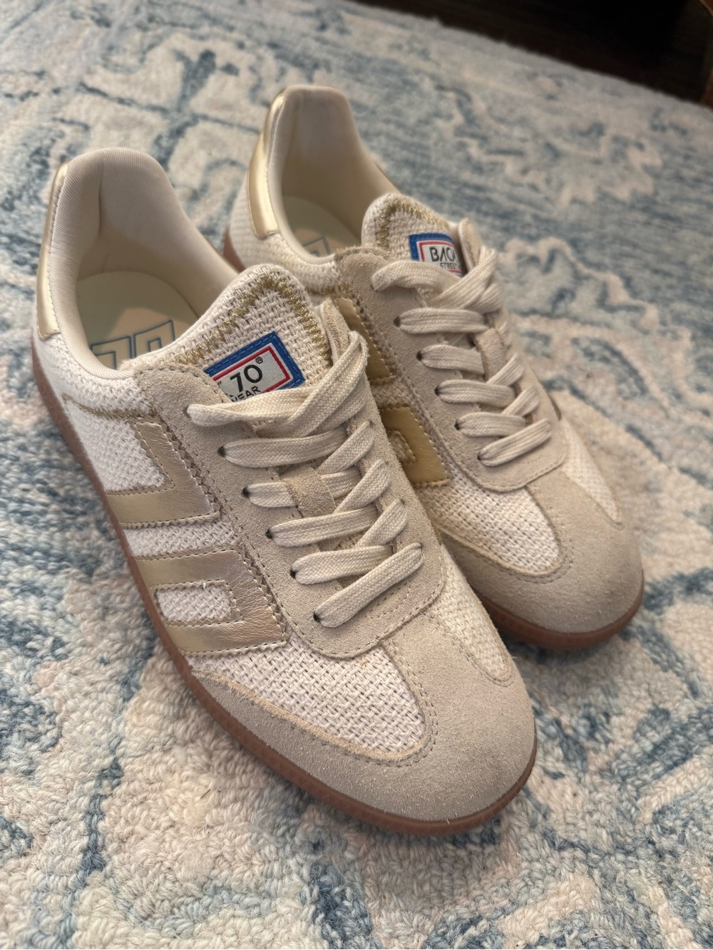 Women's Beige 70-Style Suede & Mesh Sneakers
